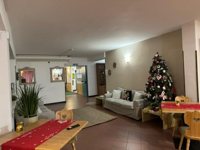 Life Hotels Des Alpes Folgaria Luaran gambar